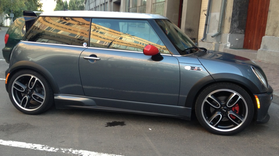 MINI Cooper S John Cooper Works GP1887(Красноухий Малыш)