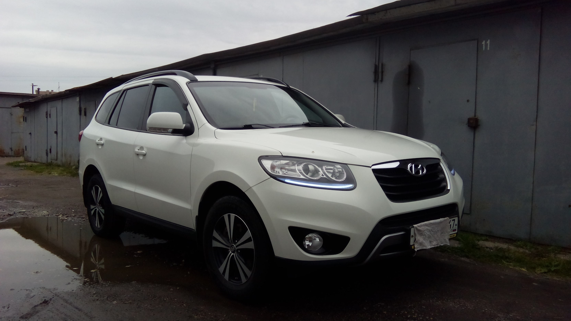 Santa fe 2 и 2 дизель. Hyundai Santa Fe II 2012 белый. Santa Fe 2012 2.2 дизель. Hyundai Santa Fe 2012 белая. Хендай Санта Фе 2012 белый.