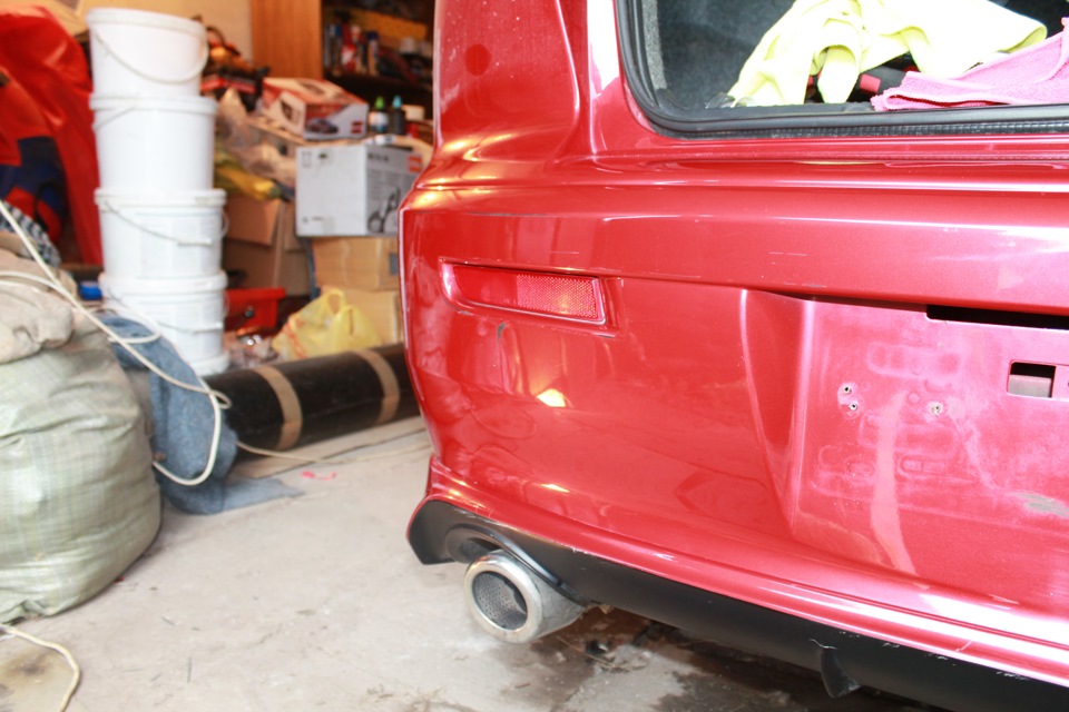 сасед ушлёпок зацепил моего улана и уехал.но я его вычислил по камерам ...