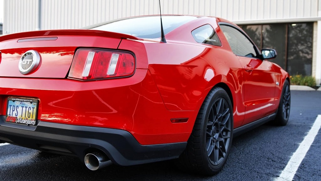 Ford Mustang 05 09 Tail Lights