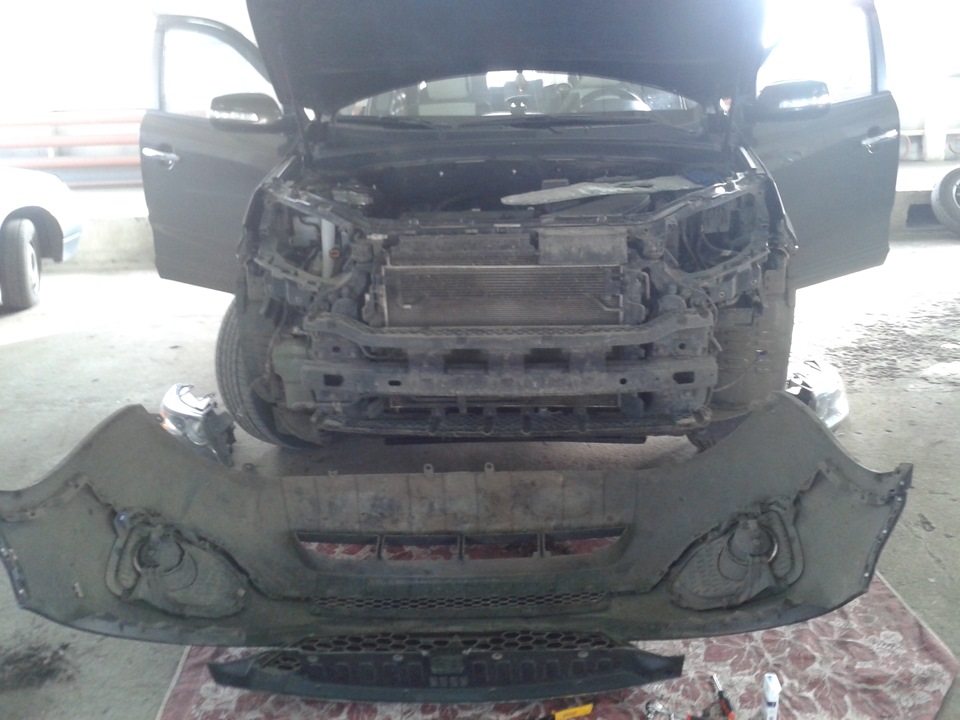 Как снять бампер соренто прайм Сетки в передний бампер - KIA Sorento (2G), 2,4 л, 2011 года своими руками DRIVE
