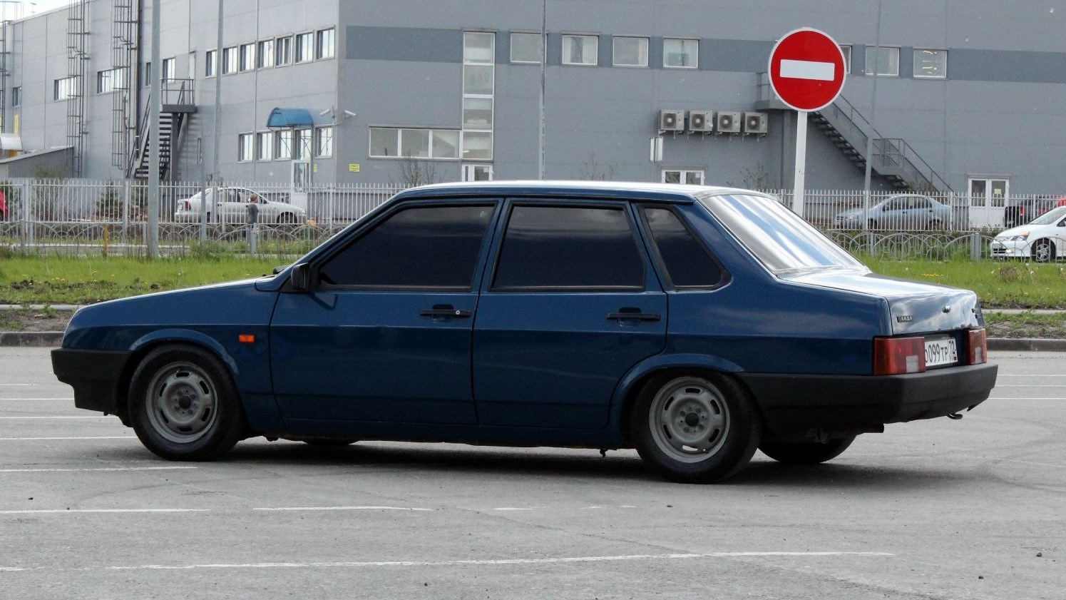 Lada 21099 1.5 бензиновый 2000 | 