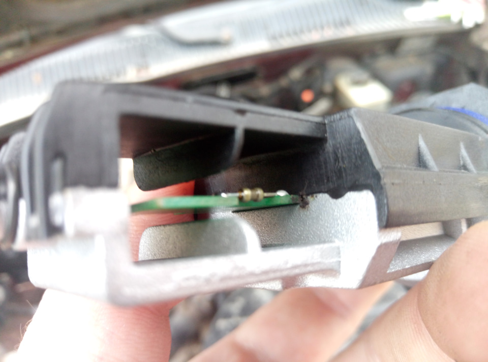 След гари дмрв — KIA Sportage (1G)