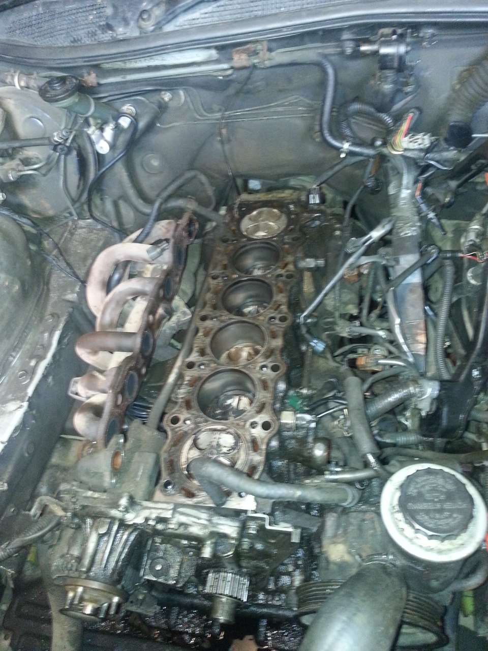 Заслонка изменения геометрии впуска ББ — Toyota Mark II (100), 2,5 л ...