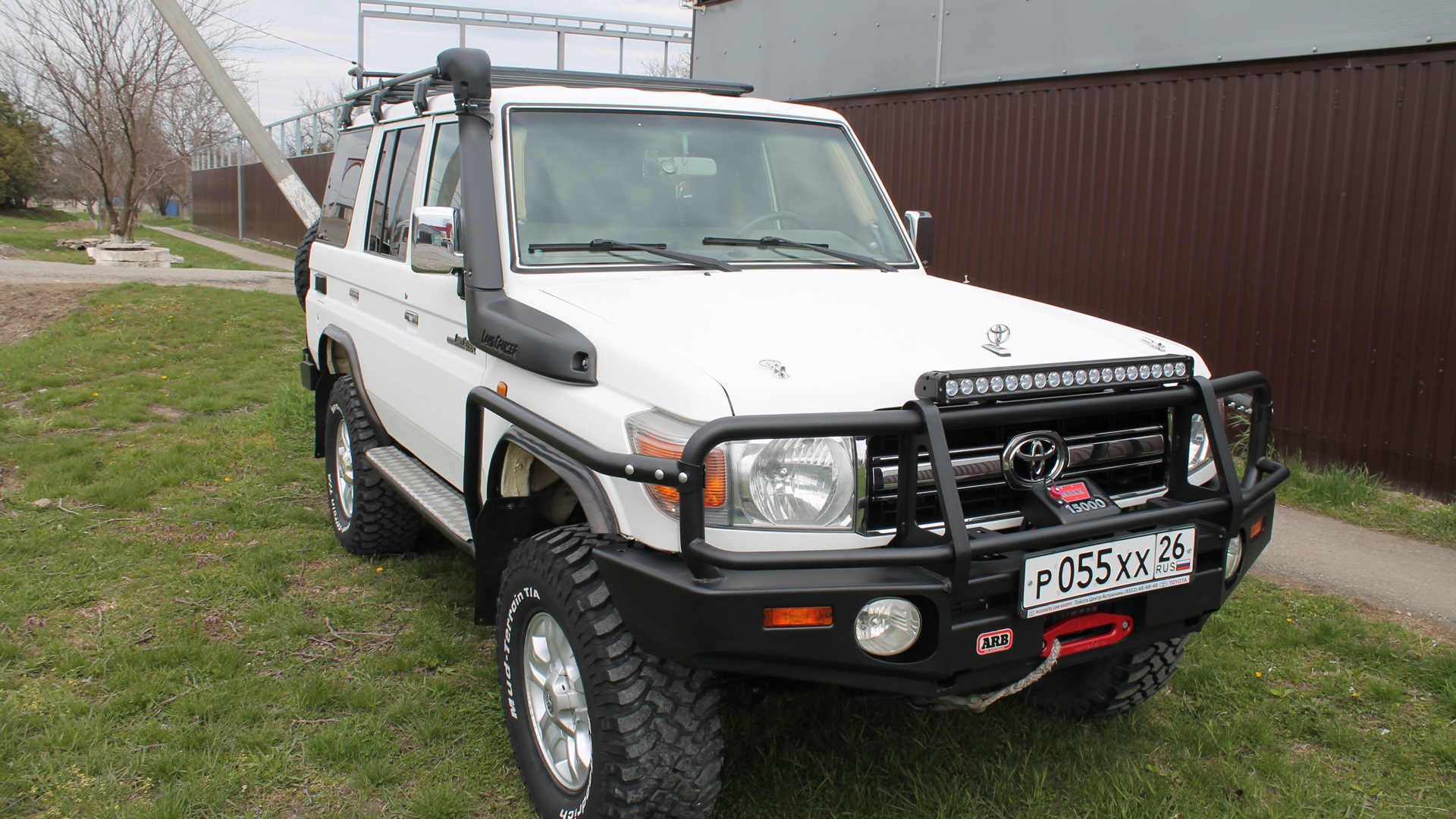 Toyota Land Cruiser 70 4.5 дизельный 2007 | 76 /4,5 бензин/ на DRIVE2