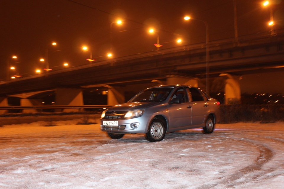 Решил я продать свою машину . — Lada Гранта (1G), 1,6 л, 2012 года ...