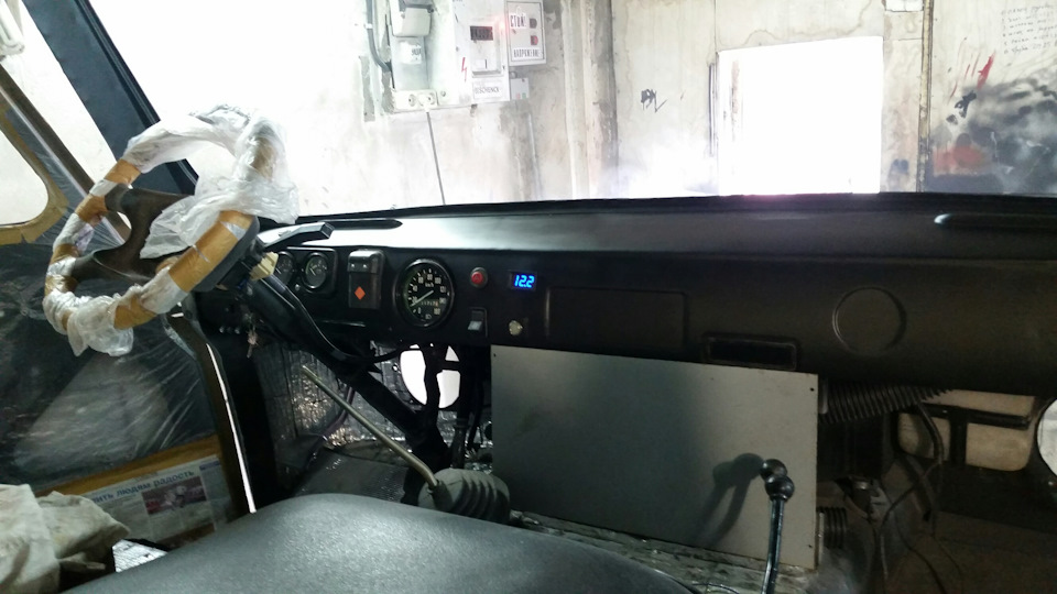 Термометр мне в панель) - УАЗ 452, 2,4 л, 1998 года тюнинг DRIVE2