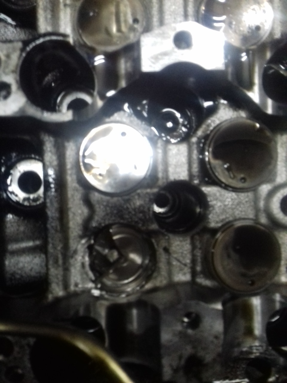 Лопнул распредвал — Nissan X-Trail I (t30), 2,2 л, 2002 года | своими ...