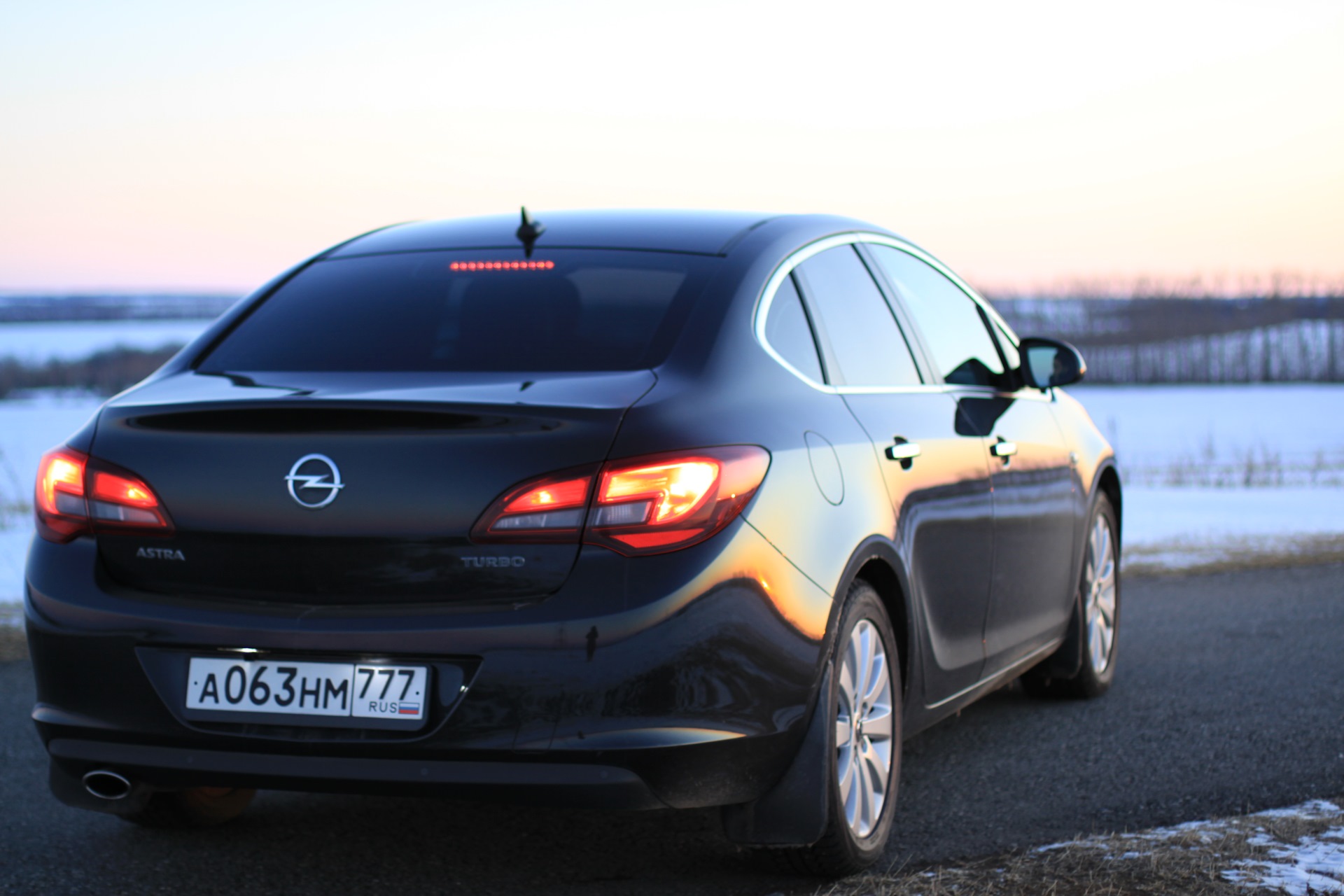 Opel astra j turbo. Опель Астра j 1.6 турбо 2012. Opel Astra 1.6 Turbo. Opel Astra j 1.6. Opel Astra j 1.6 Turbo.