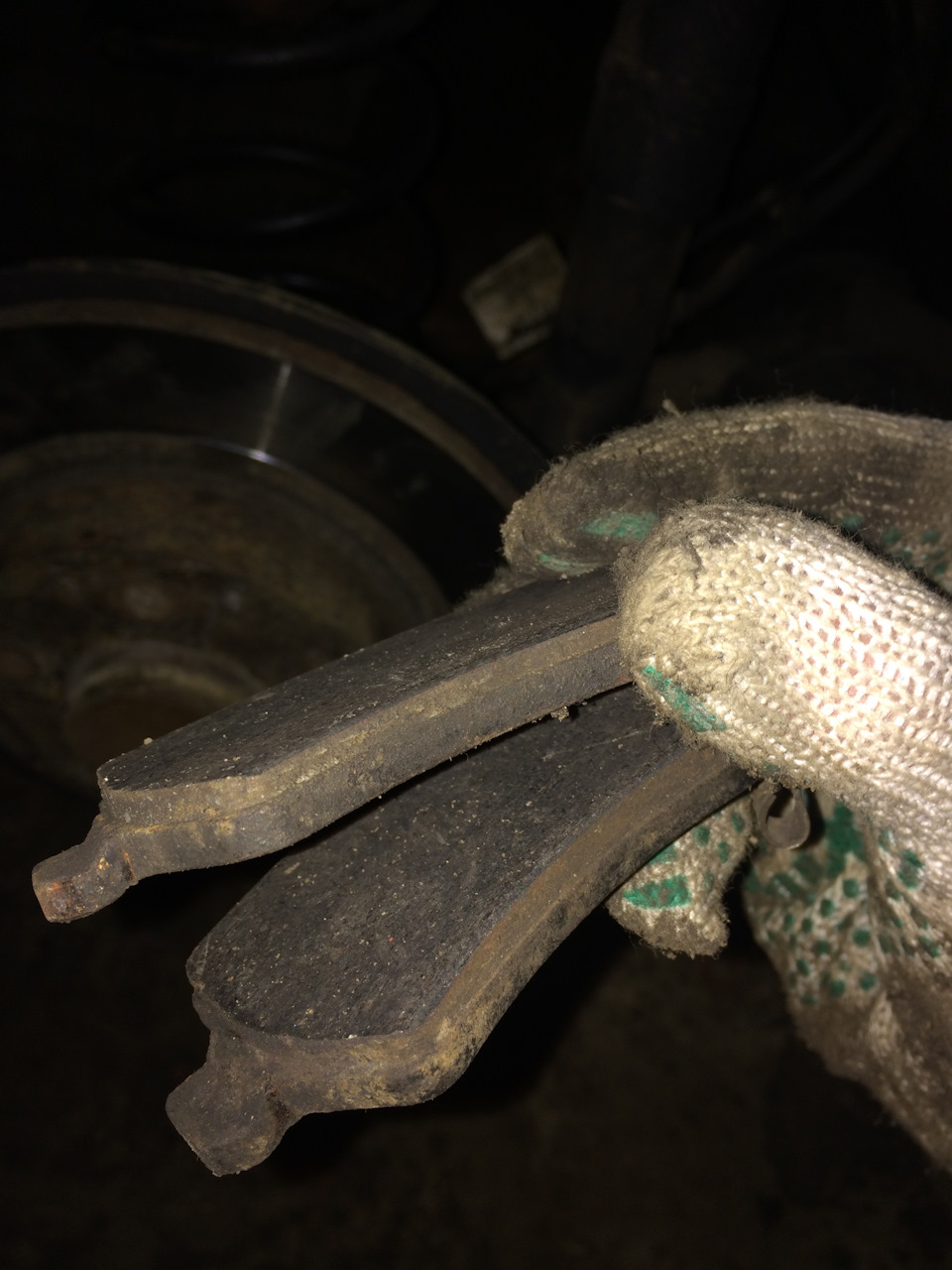 Состояние тормозных колодок — Opel Astra H