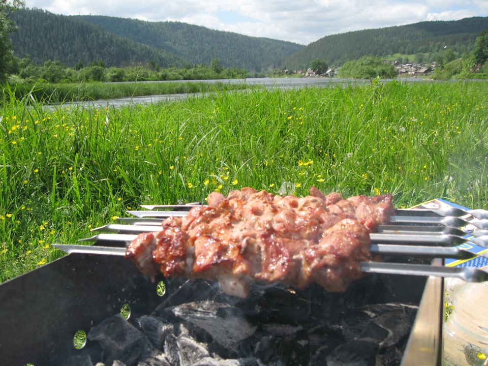 Картинки шашлыка на природе