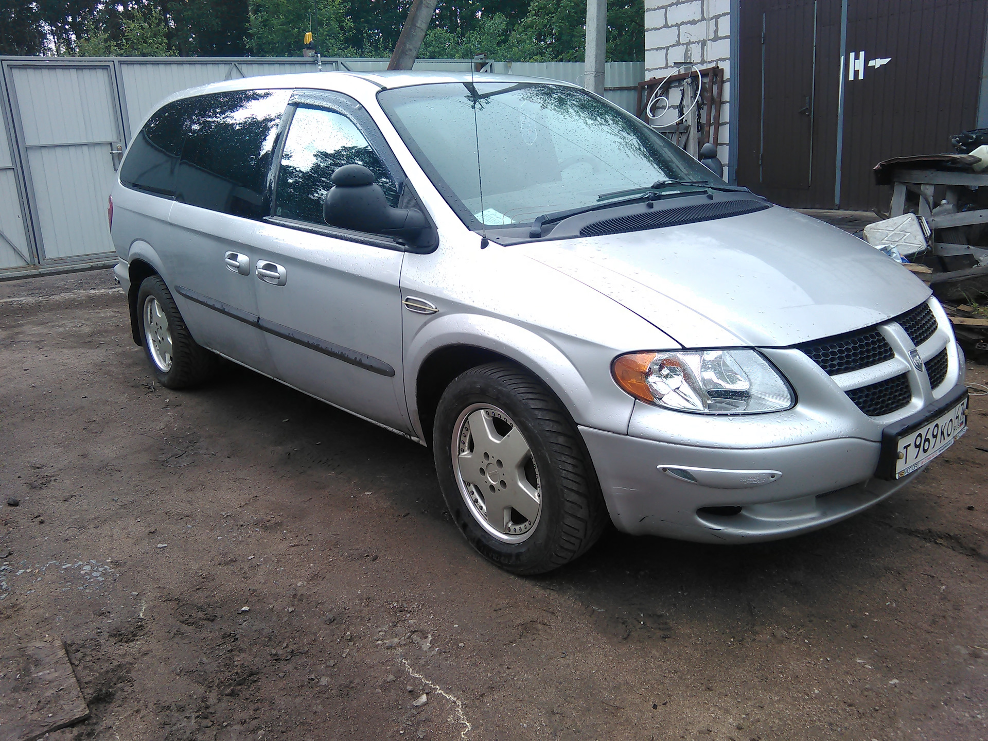 Dodge caravan 3 кузов. додж караван 2. додж гранд караван 3. ремонт додж караван. ремонт додж караван.