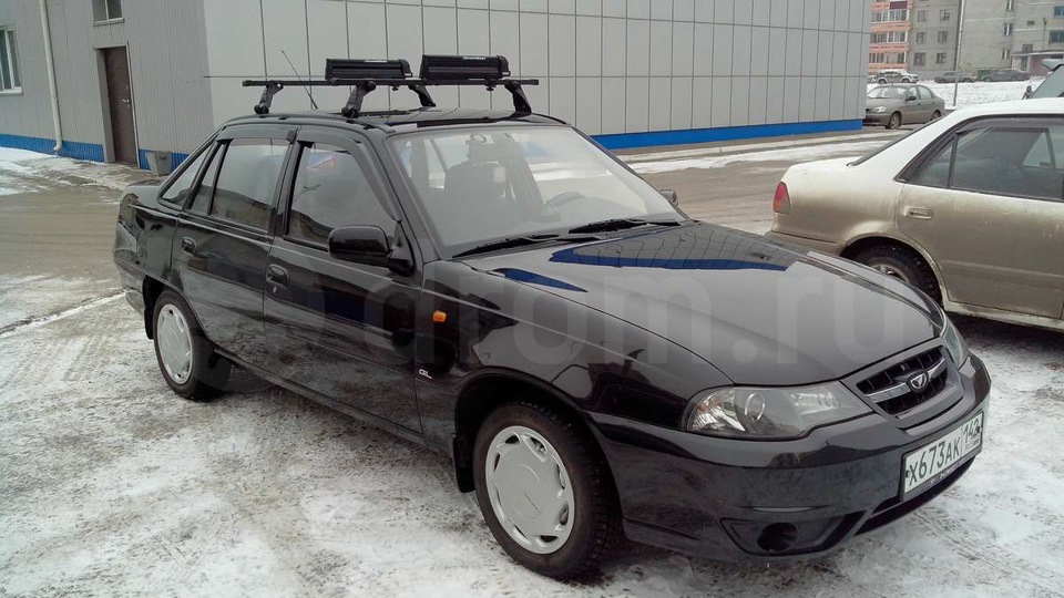 Daewoo Nexia 1 6 черная