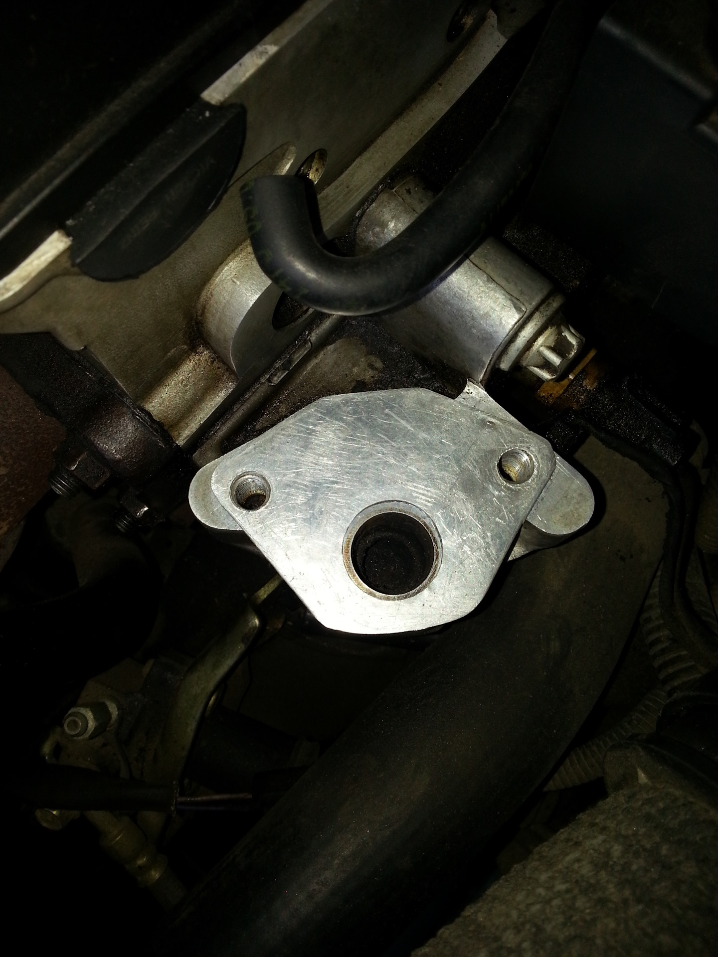 Заглушка егр vag 2. Заглушка егр лачетти 1. 6 артикул. Как правильно заглушить клапан егр. Как правильно заглушить клапан егр.