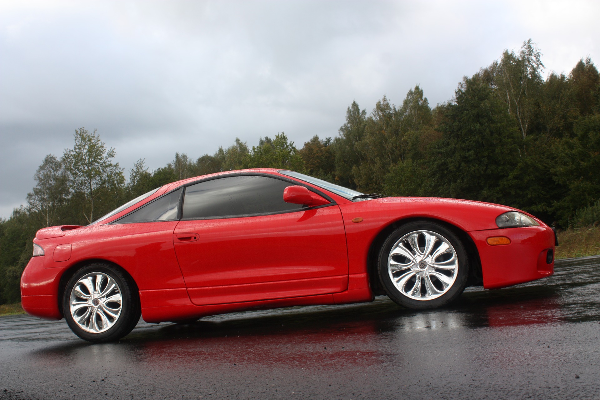 Mitsubishi Eclipse 2g Red