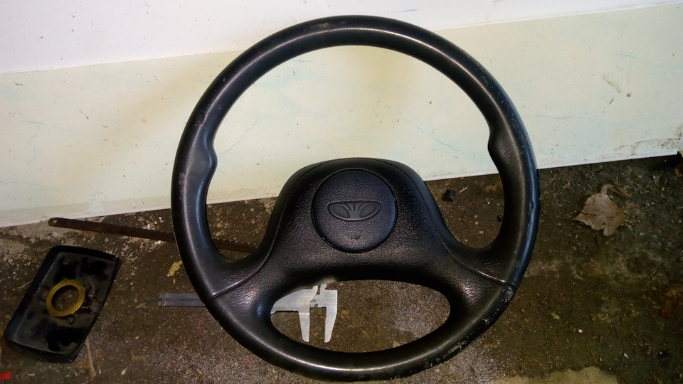 часть 1.установка и переделка руля с ланоса в заз дану 1105 — ЗАЗ 1105 ...