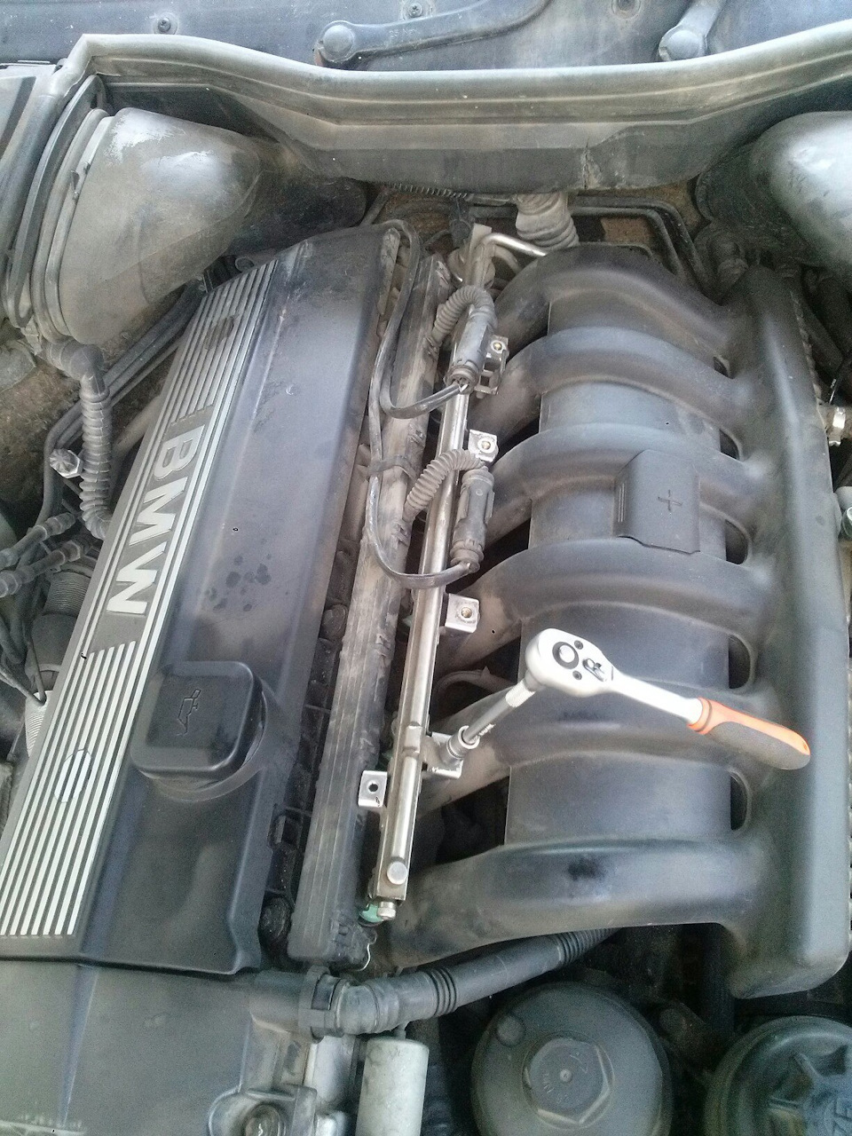 Замена РДТ или падает давление в топливной рампе… — BMW 5 series (E39 ...