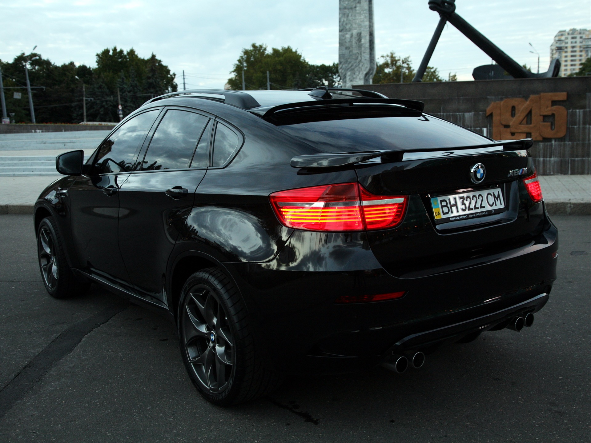 X6 1 8. BMW x6m. БМВ x6 e71 Hamann Black. BMW x6 e71 128 стил. БМВ x6 m ev71.