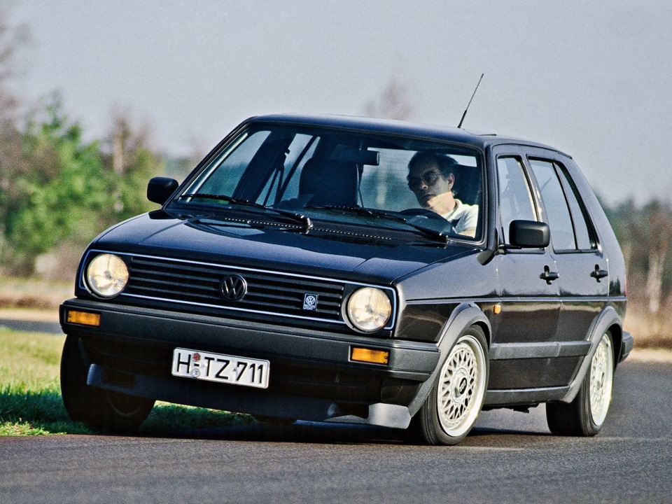 Фольксваген гольф 2 GTI