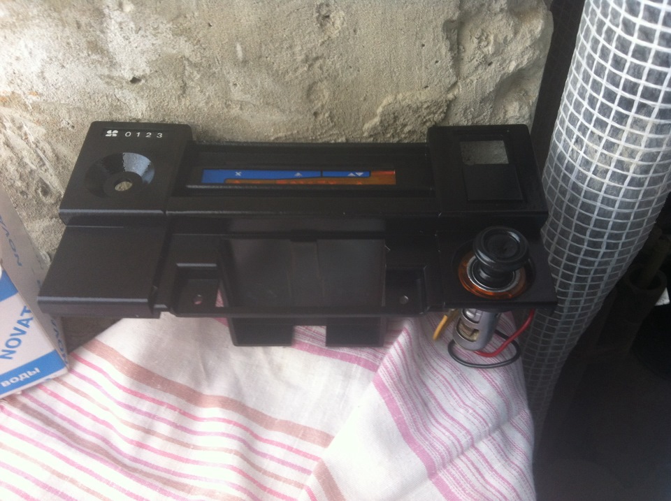 Разобрал.Буду варить днище и заднее крыло, делать антикор, шумку, вибро ...