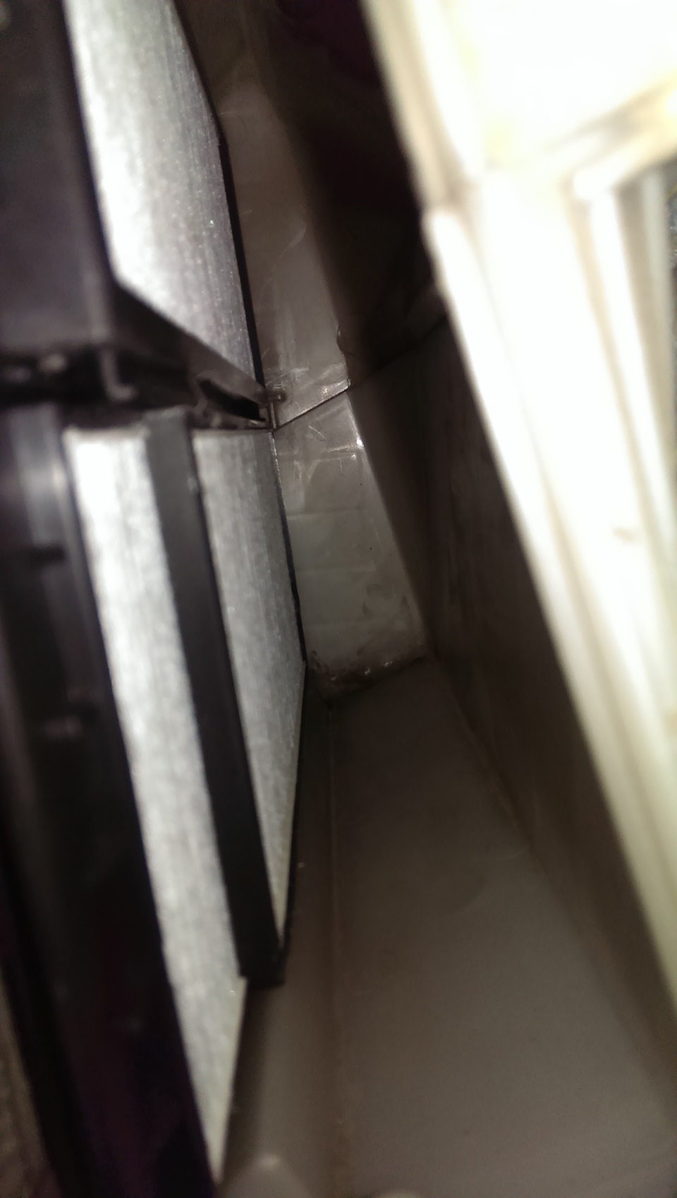 b44894as 960 Мазда 3 как поменять салонный фильтр