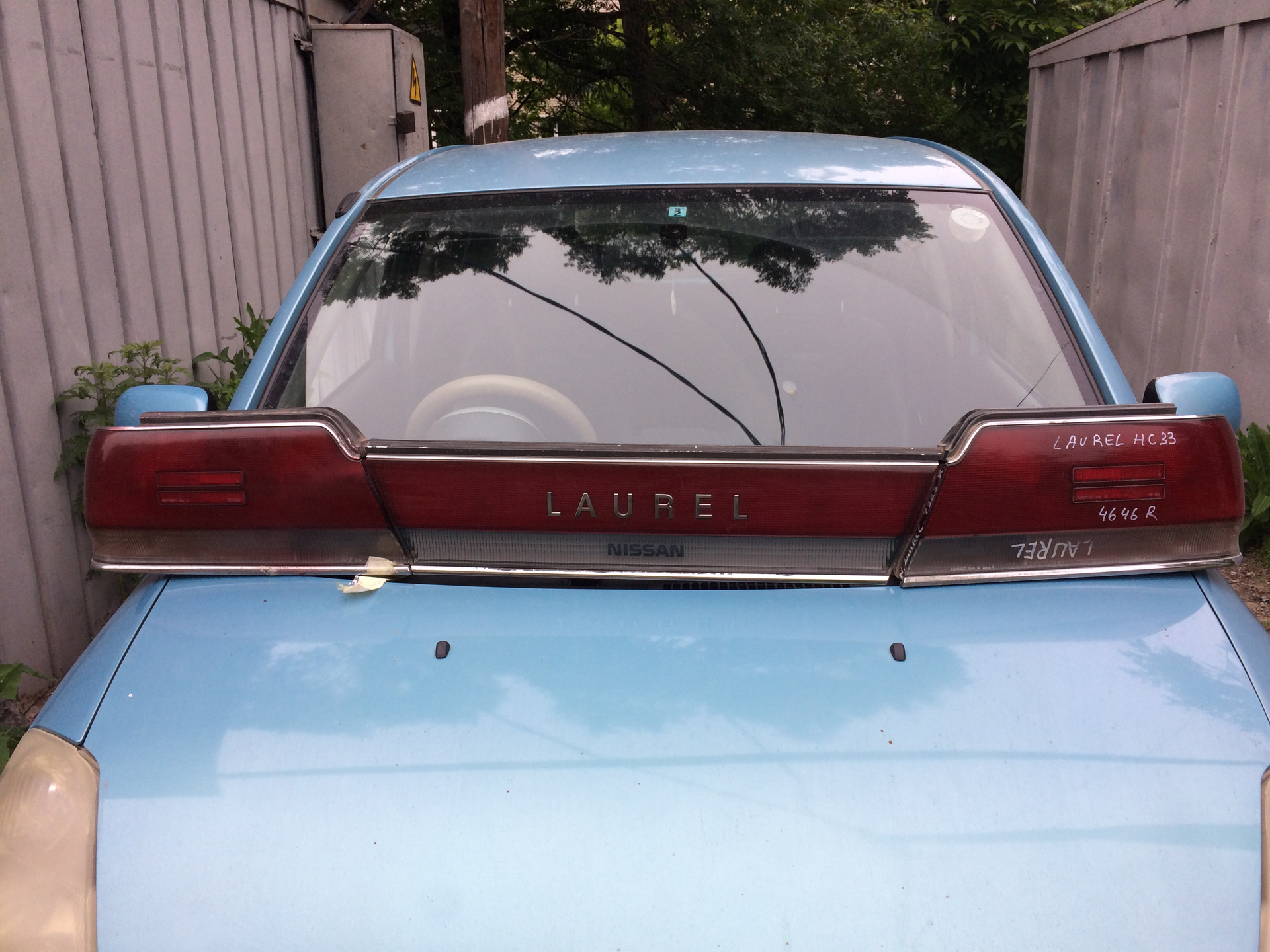 Купить Фару Ниссан Лаурель