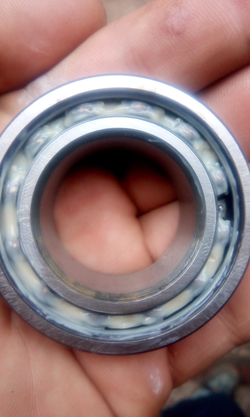 То что на заводе наложили — Lada Приора хэтчбек