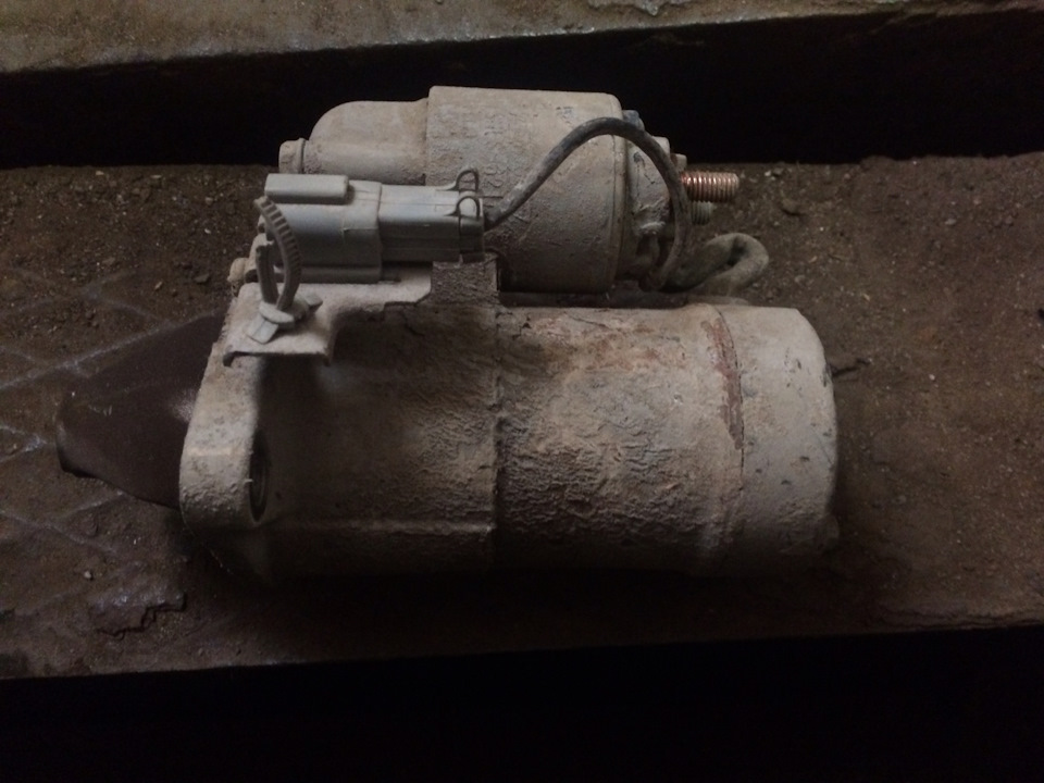 Фото в бортжурнале Nissan Almera II (N16)