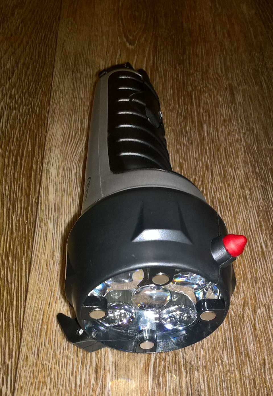 диодный и без батареек — Audi Allroad (C5)