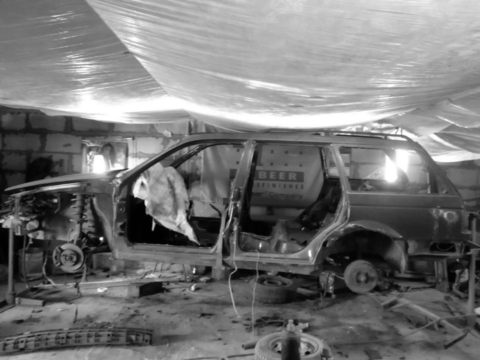 Сварка кузова — Volkswagen Passat Variant (B3), 1,9 л., 1993 года ...