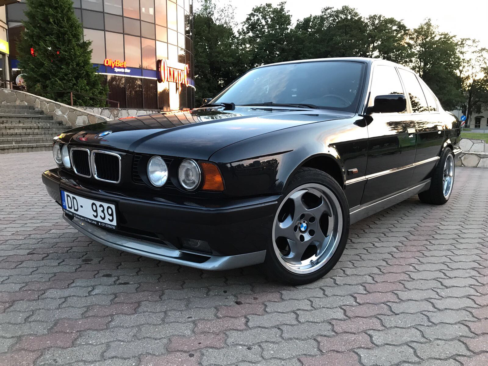 BMW 525 e34