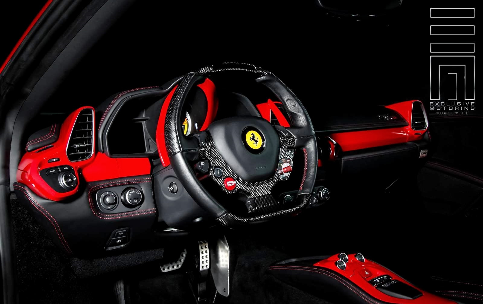 Руль ferrari 458. Ferrari 458 Italia черная салон. 458/M6947.