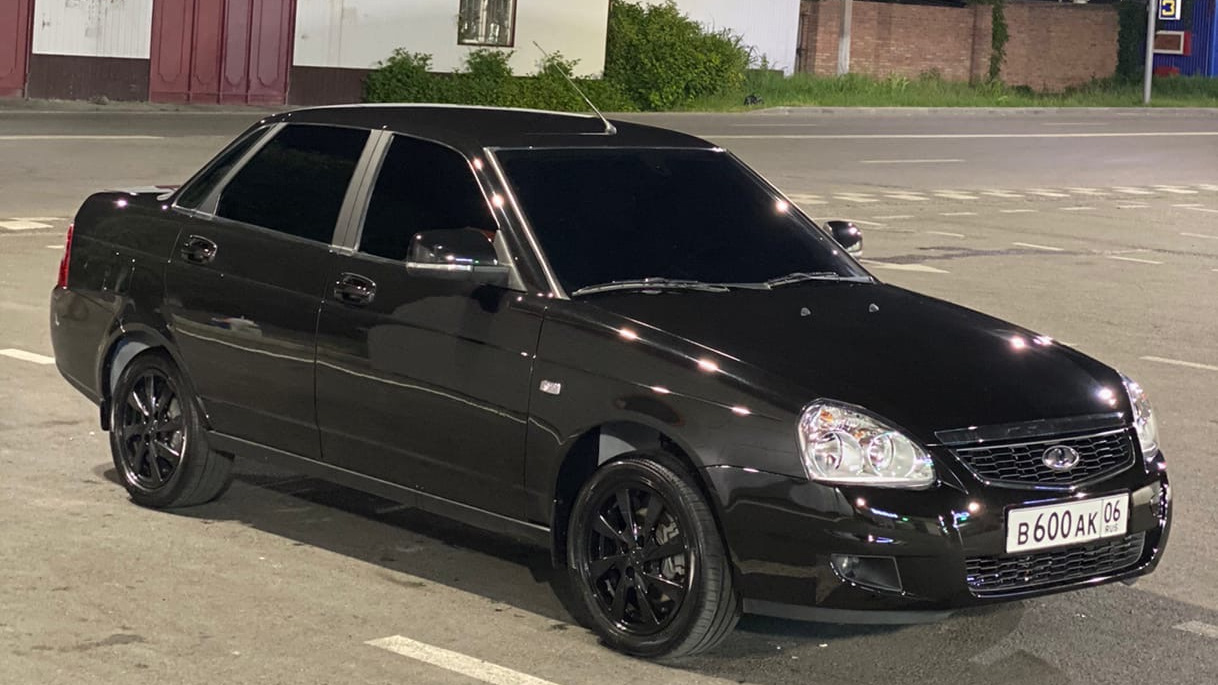 Lada Priora Black Edition