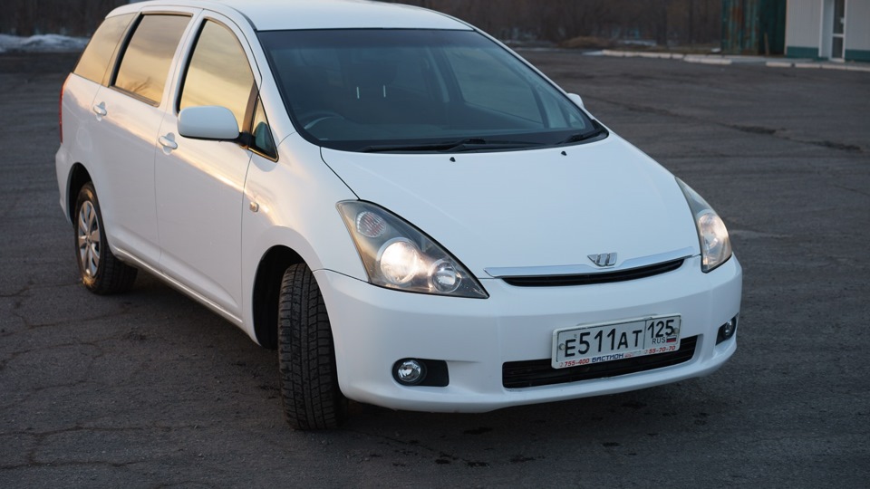 toyota wish 2004