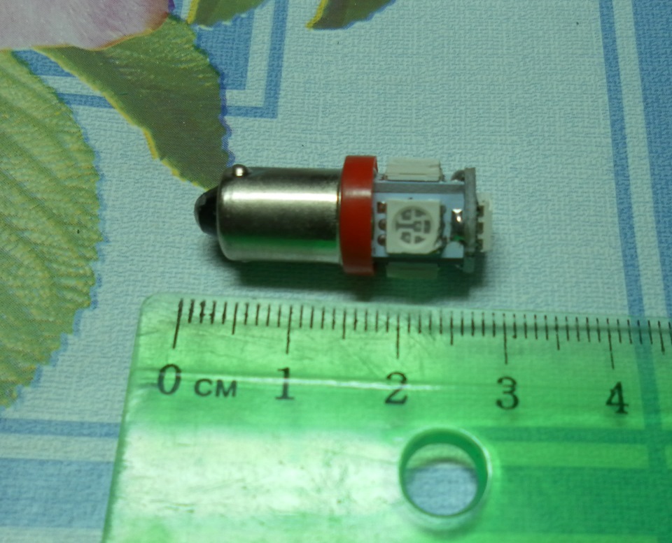 светодиодные лампы на габариты на ваз-2105. лампочка поворотника ваз 2105. Led лампы ваз 2105. 2105 лампы. лампочки в приборную панель ваз 2105.