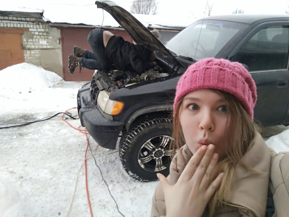 Фото взято отсюда — www.drive2.ru/l/466098648128685052. Девушка соклубника сделала гениальное селфи. — KIA Sportage (1G)