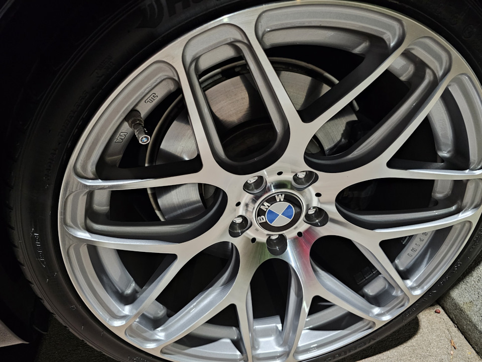 Фото в бортжурнале BMW 5 series (E60)