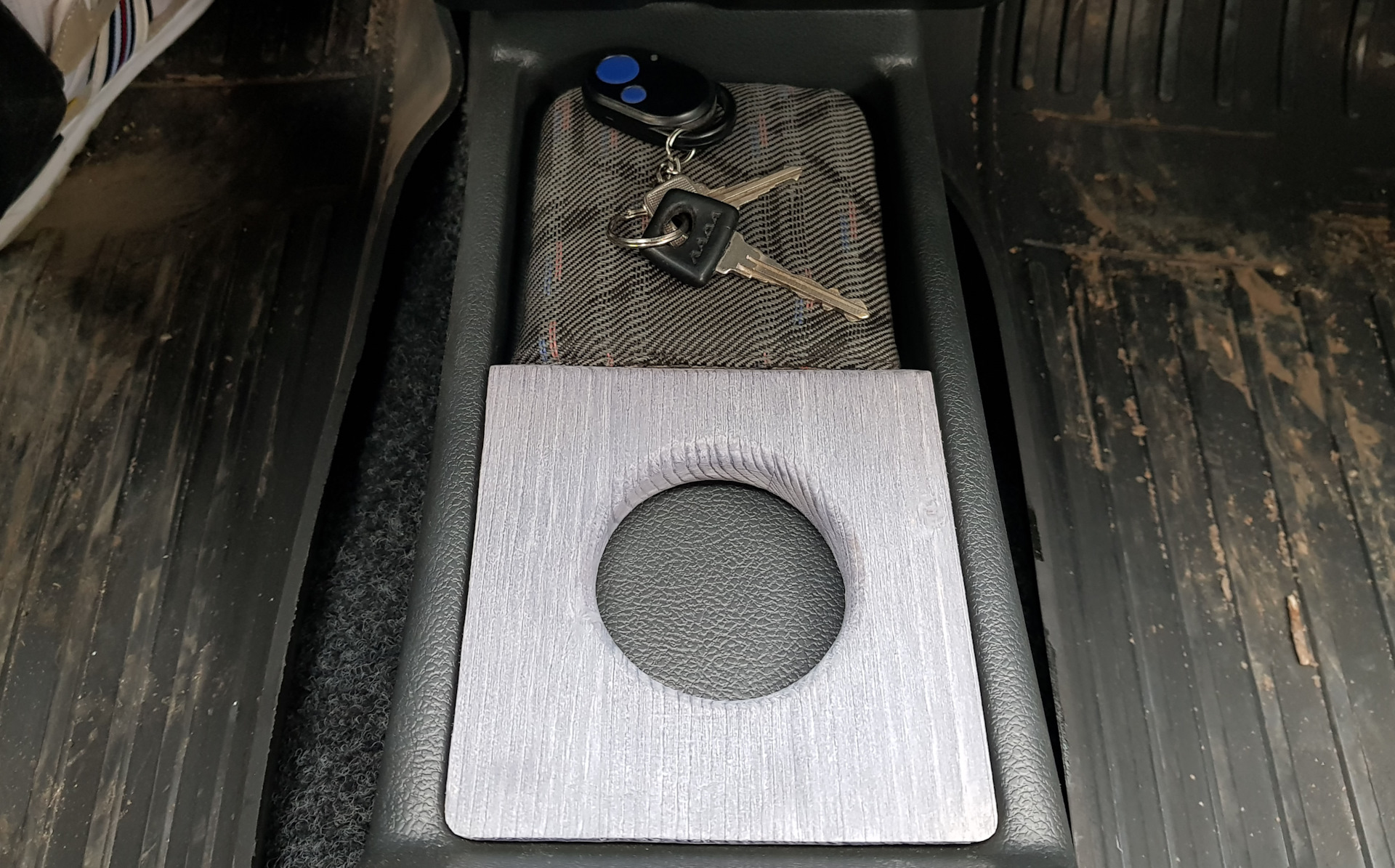 Самодельный подстаканник — Lada 21099, 1,5 л, 1997 года | тюнинг | DRIVE2