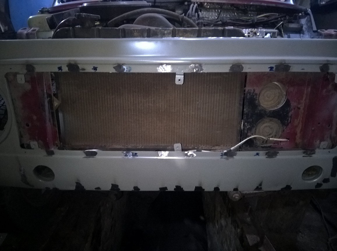 Снова в строю, продолжаем кузовной ремонт нивы 2121, гофра в дверь ...