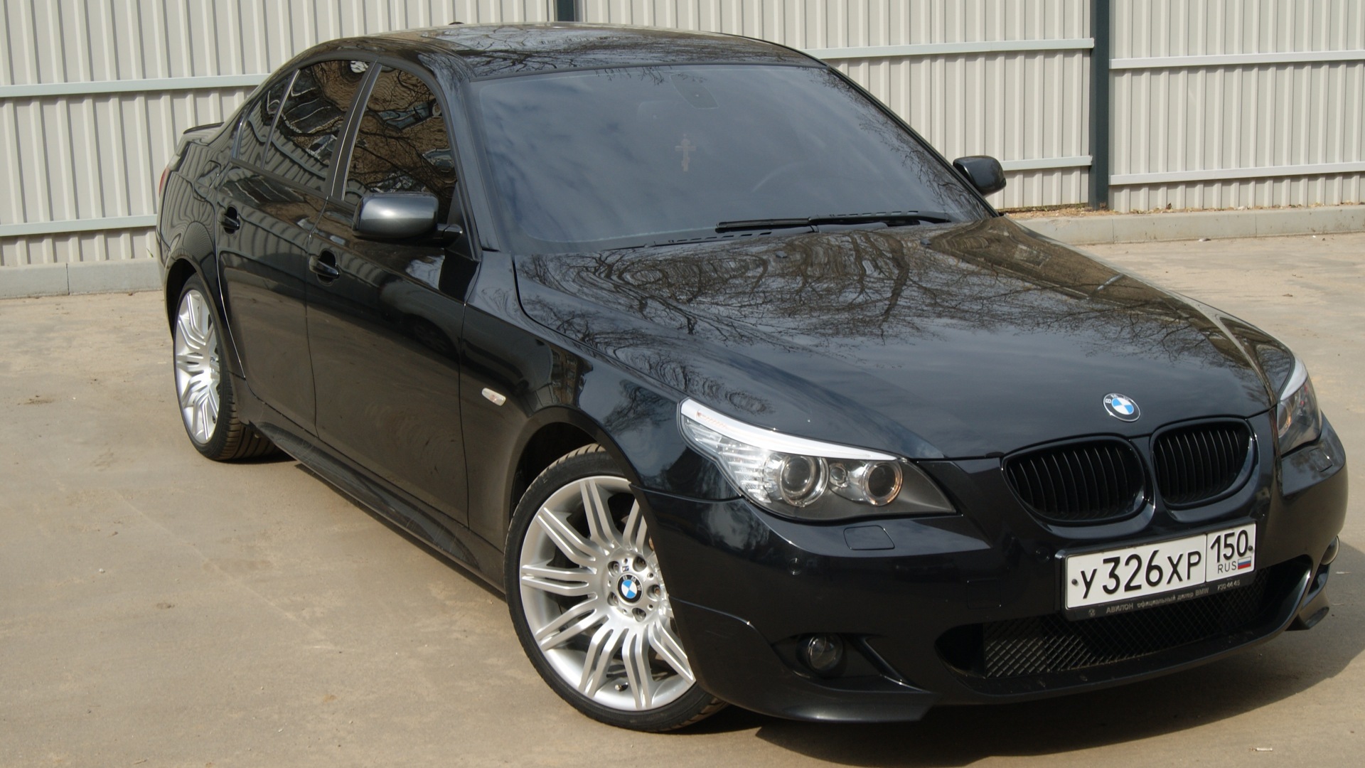 5 черный 1. БМВ 5 е60 2008. Е60 БМВ 5 дизель. BMW 5 Series 2007. БМВ м5 525 е60.