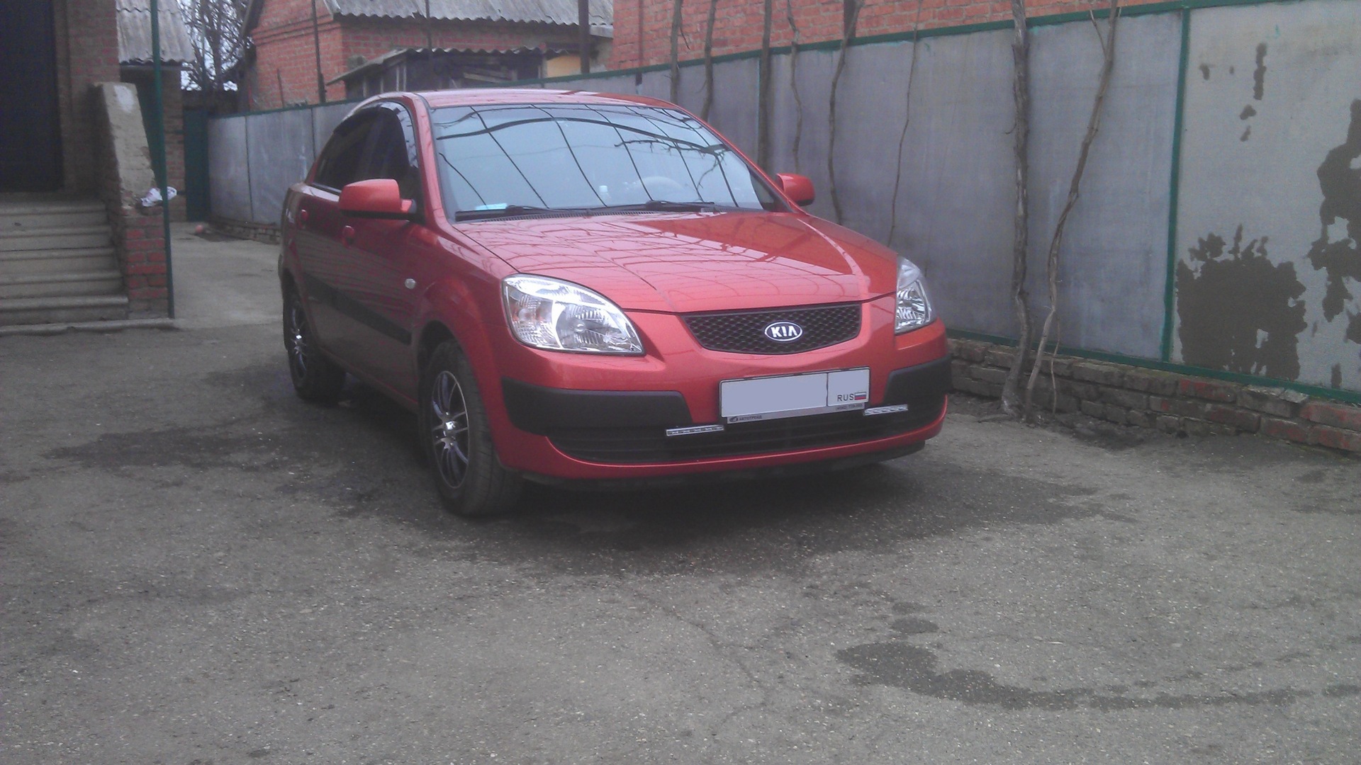 KIA Rio (2G) 1.4 бензиновый 2009 | ORangeSTyle на DRIVE2