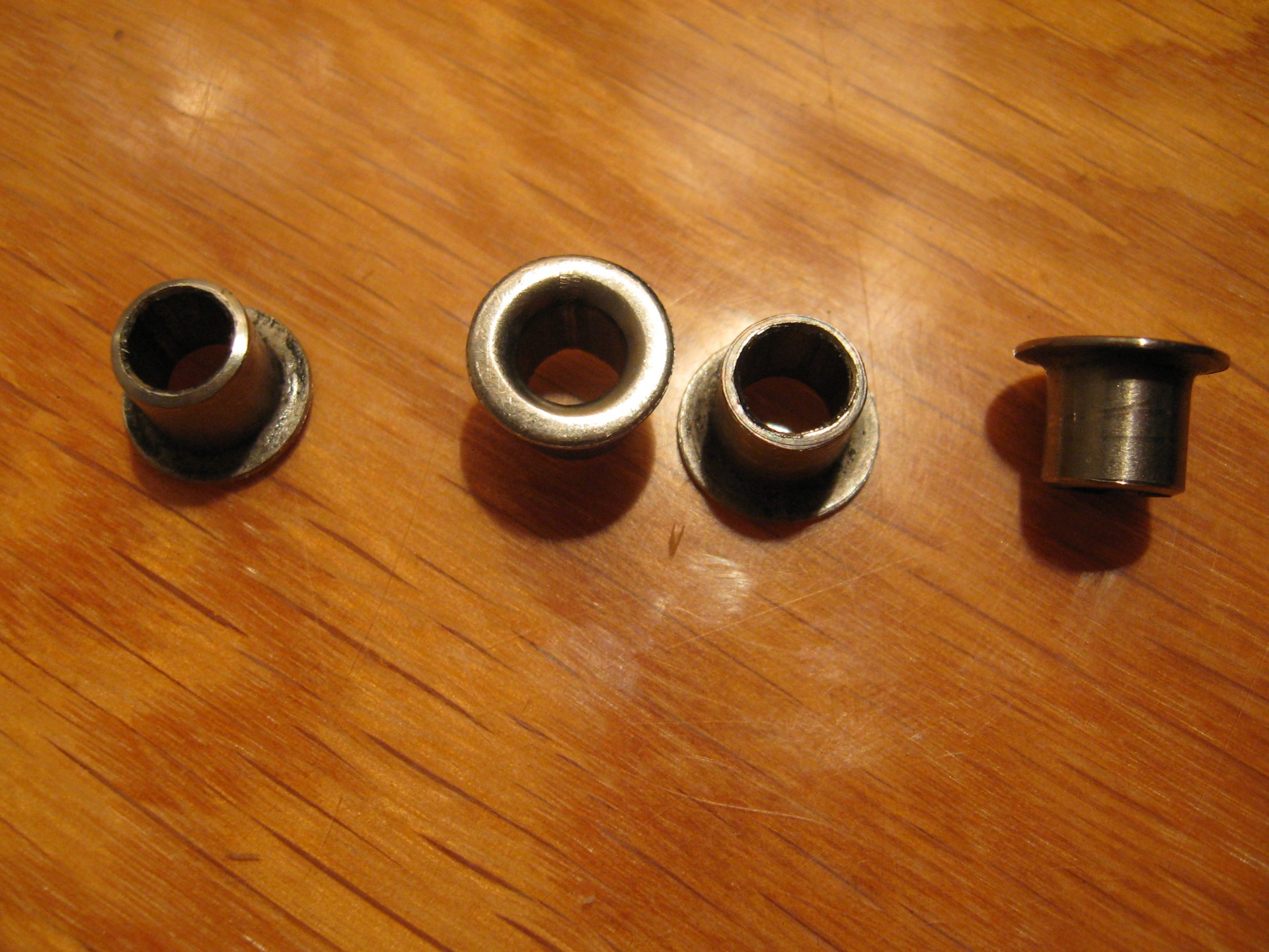 Втулка cat 4v8673. New holland b115 пальцы втулки. Пальцы втулки для экскаваторов погрузчиков комацу. Втулки ковшевые браж-9-4 122*98*250. Пальцы и втулки для экскаваторов case 580sle.