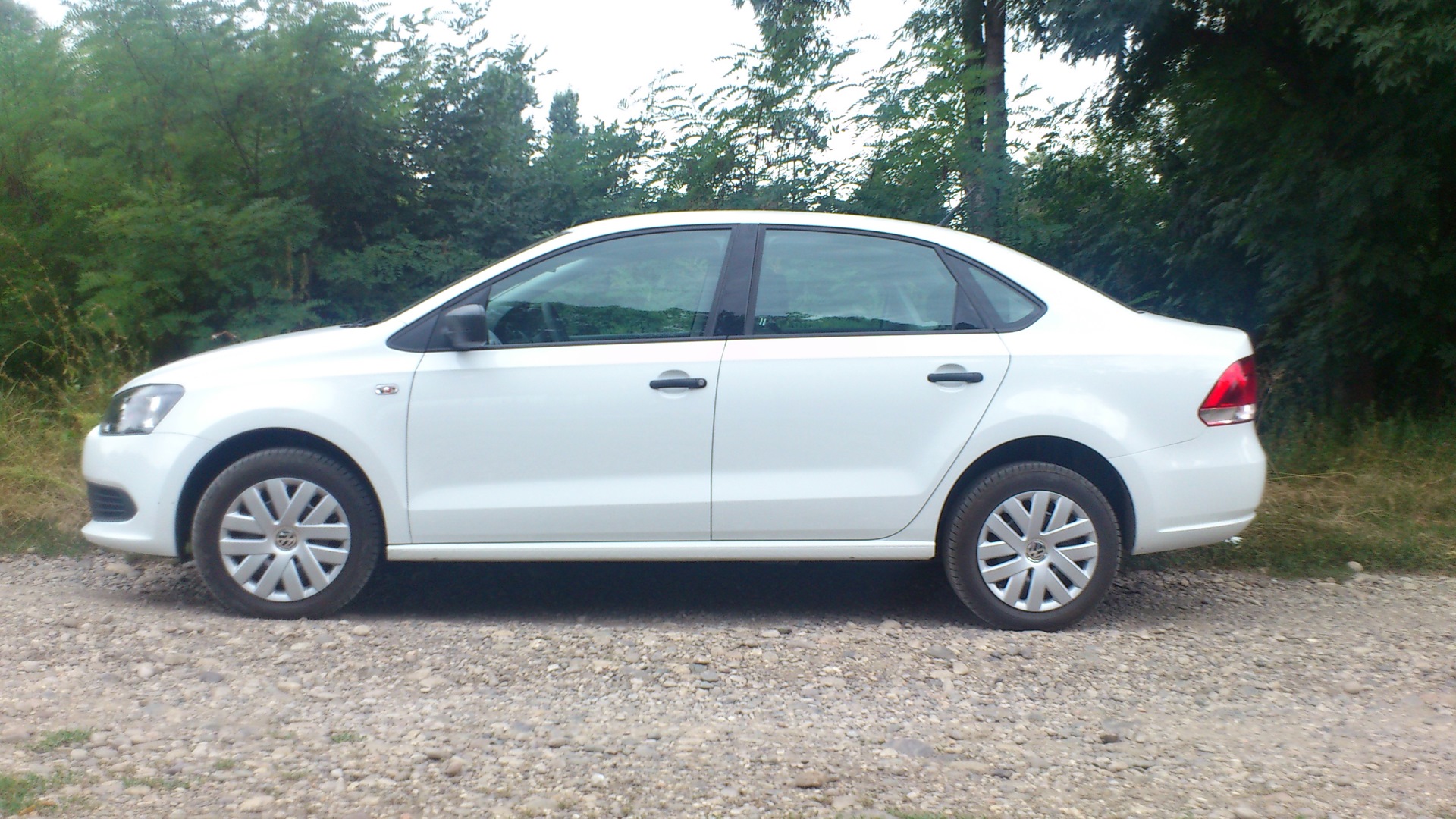 Volkswagen Polo Sedan 1.6 бензиновый 2014 | 