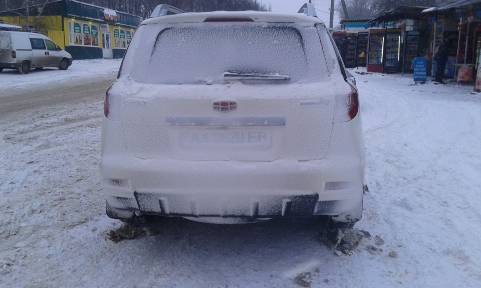 Меняем задний дворник — Geely Emgrand X7, 2 л, 2013 года | стайлинг ...