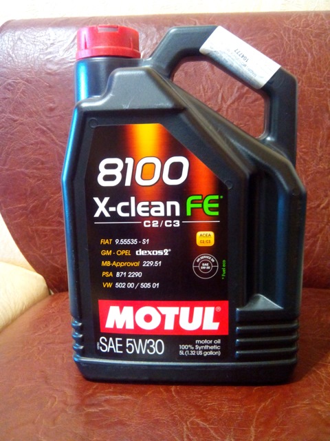 Технические характеристики и особенности оценки моторного масла Motul 8100 X-clean FE