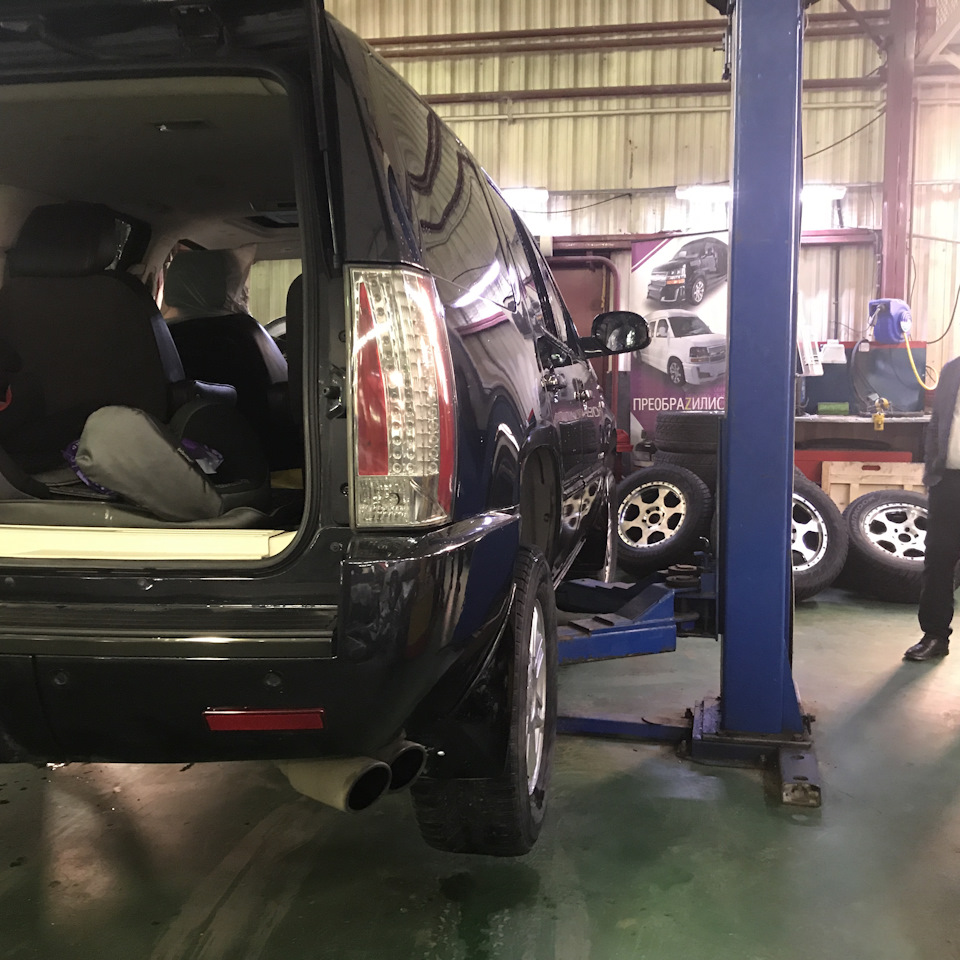 Фото в бортжурнале Cadillac Escalade (3G)