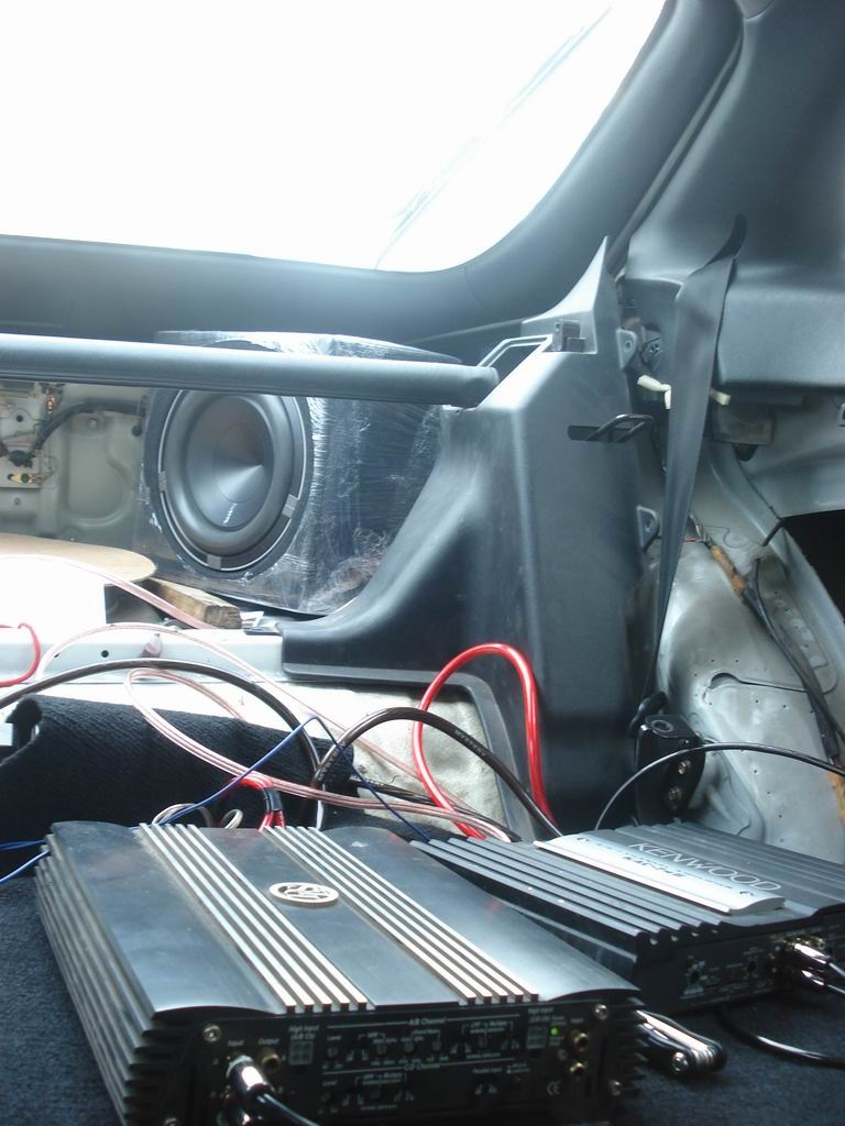 Acoustics front  Woofer connection  Bitoplast  - Toyota Celica 20L 1998