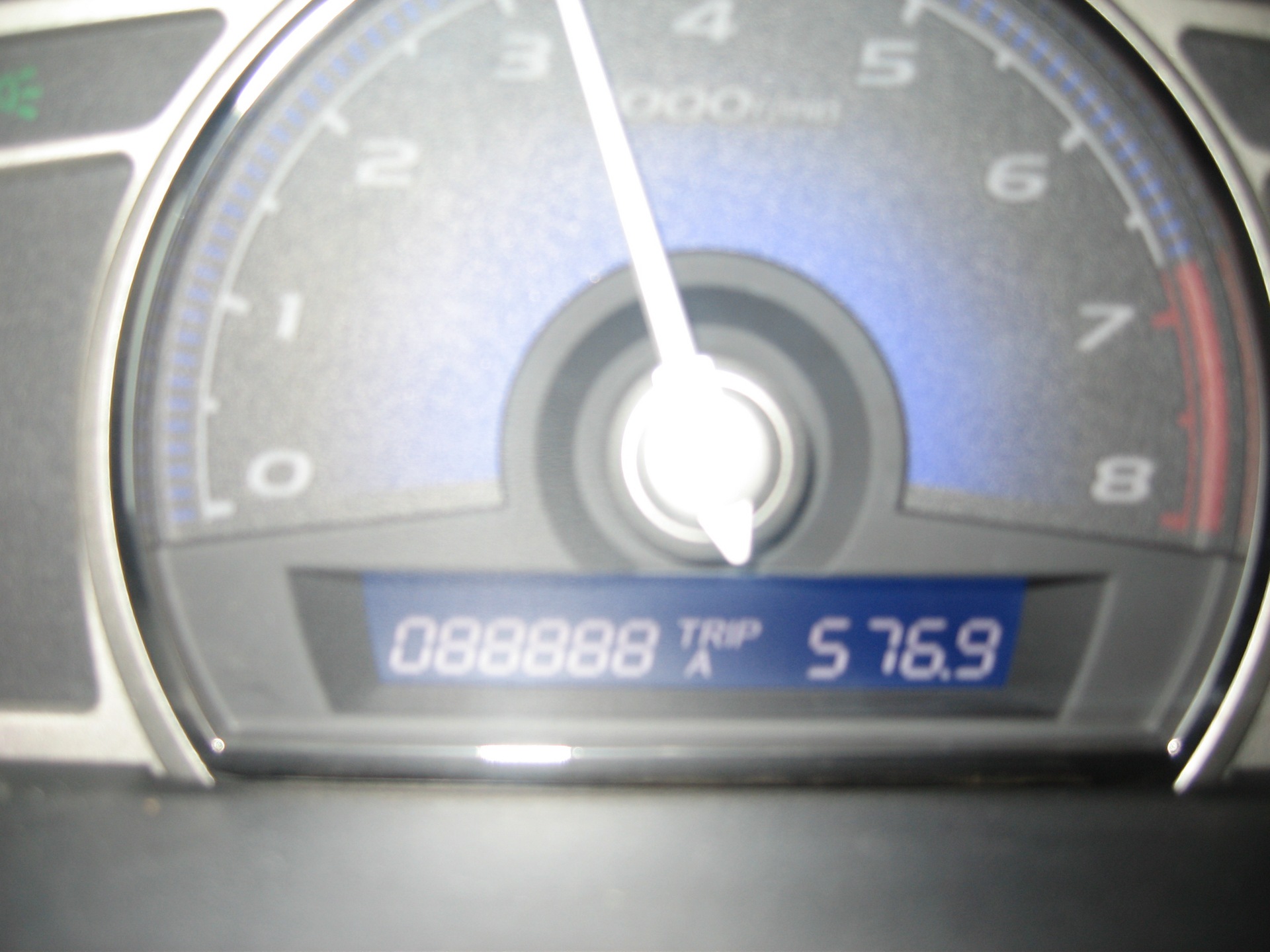 Фото в бортжурнале Honda Civic 4D (8G)