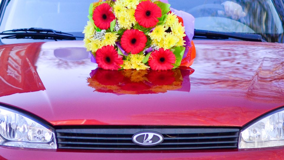 Помогите советом.Не работают тахометр и ЭУР, спидометр скачет ...