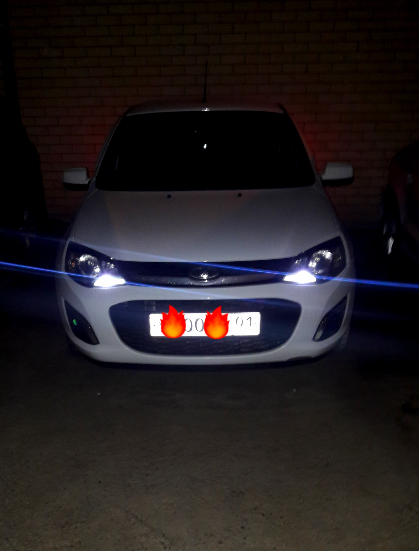 LED Vision в ДХО — Lada Калина 2 хэтчбек, 1,6 л, 2014 года | стайлинг ...